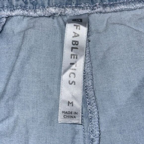 Fabletics Light Blue Drawstring Athletic Shorts - Womens M - Picture 3 of 7